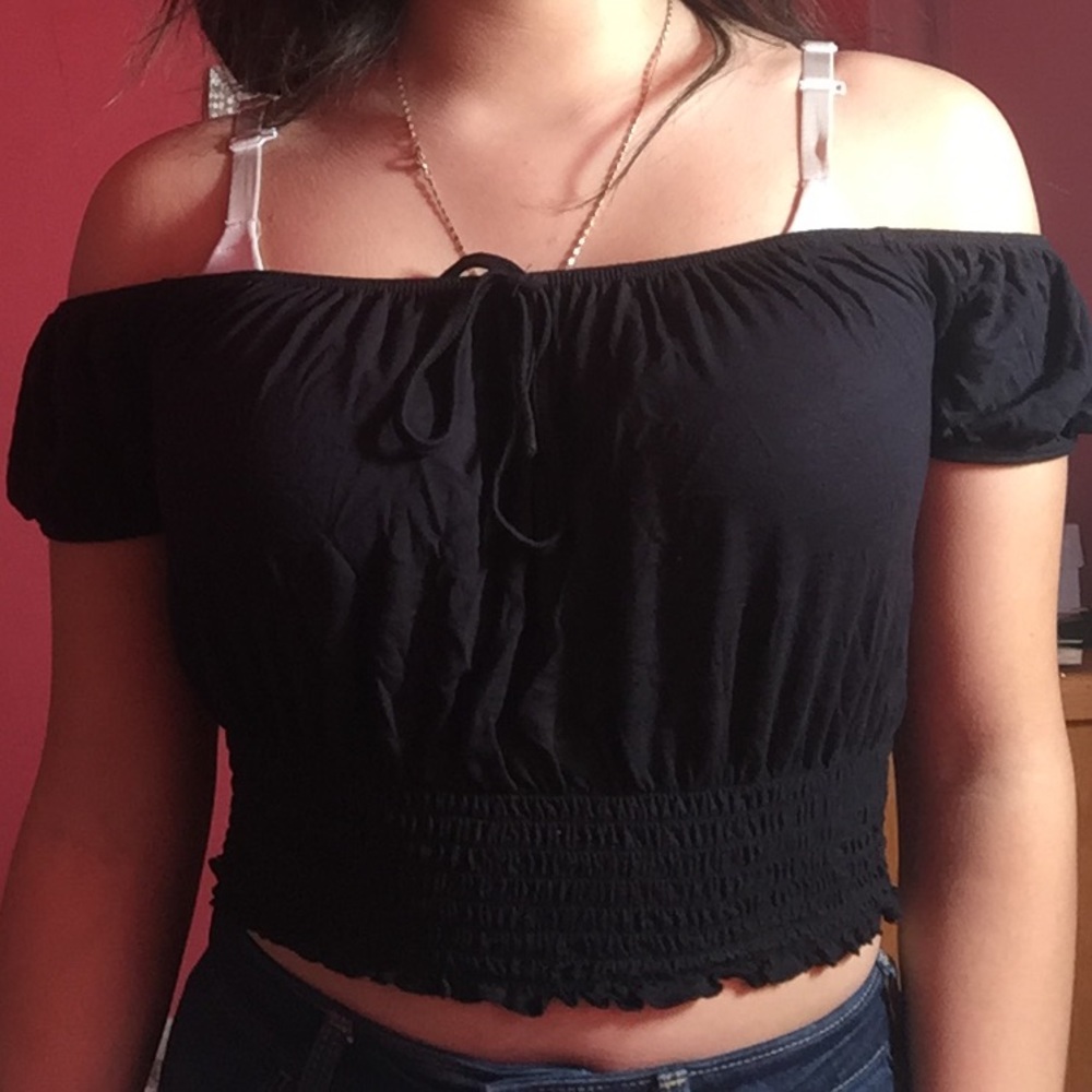 Forever 21 crop top size small